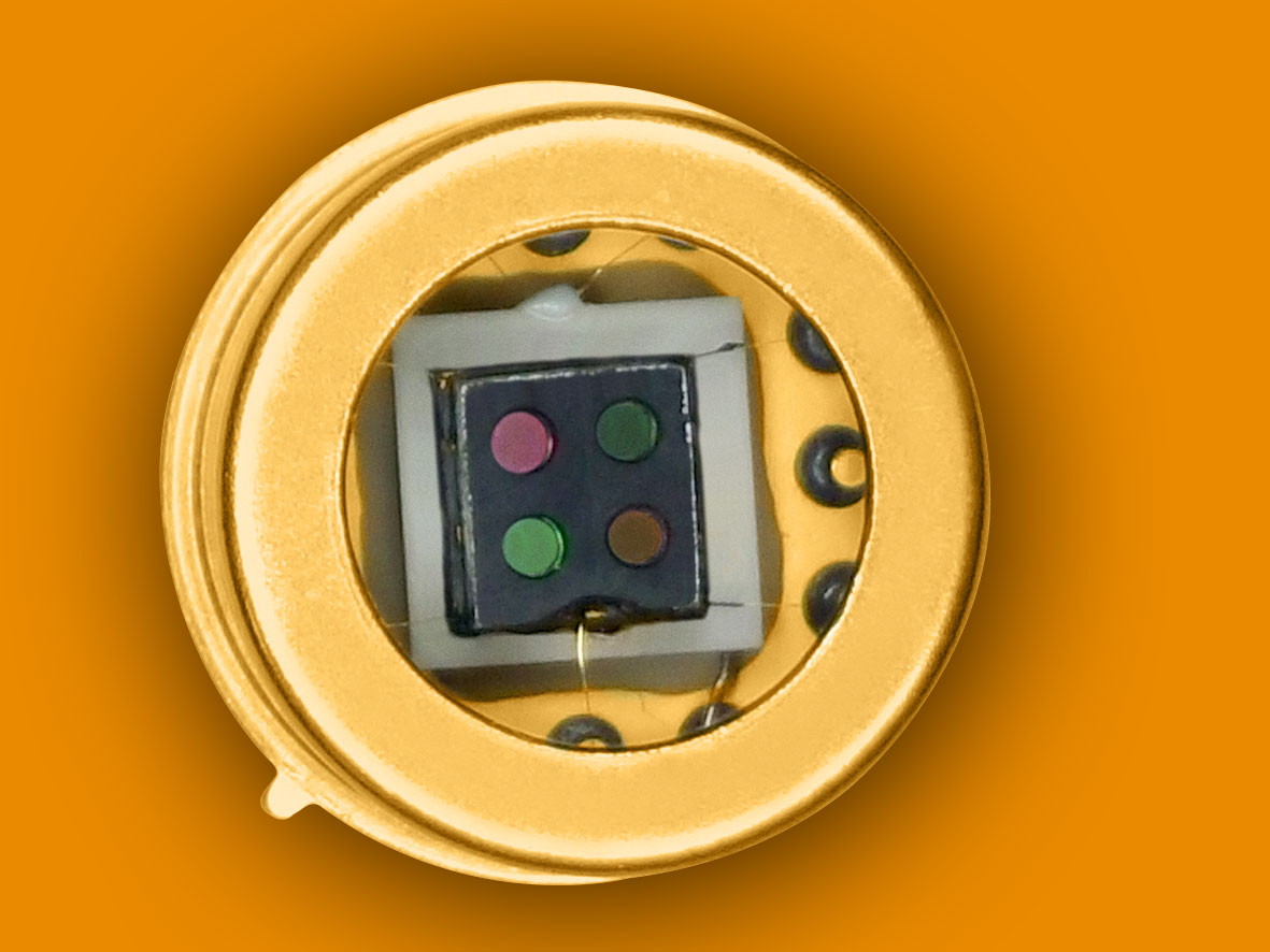 http://www.electronicspecifier.com/cms/images/large-2016/PbSe_Quad-Detector_copyright-free.jpg