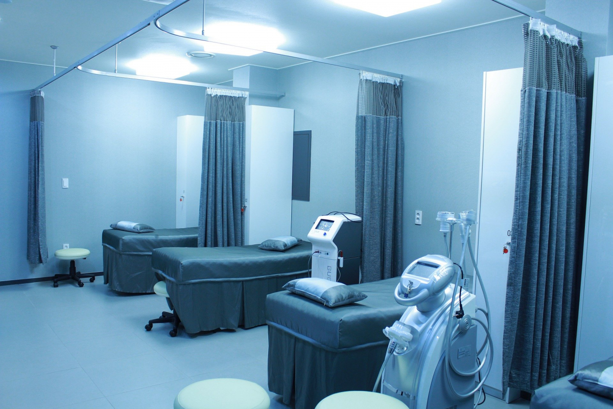 french-hospitals-adopt-polytex-s-tech-to-combat-contamination